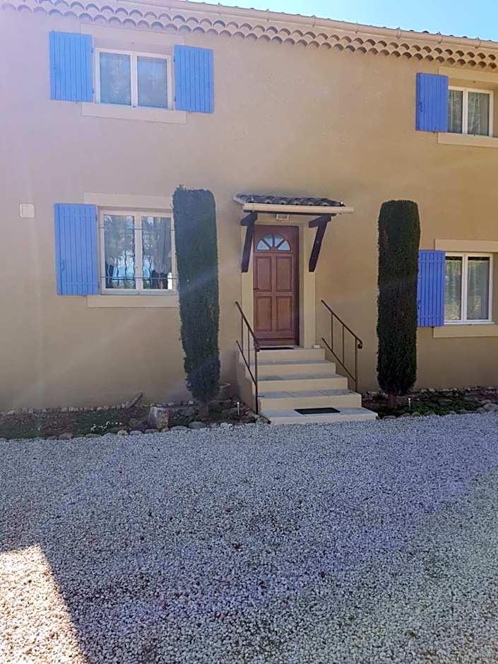 Mas Clement - Chambre et table d'hôtes