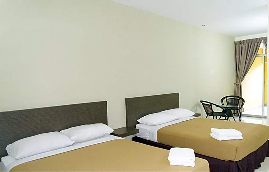 Photo 1 of 6 of Family Suite