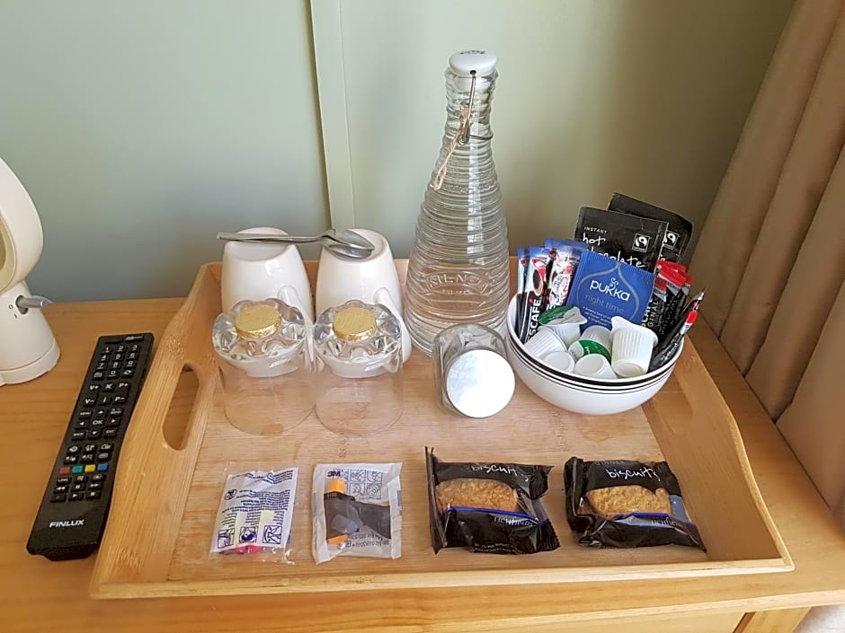 Riverside Guest House