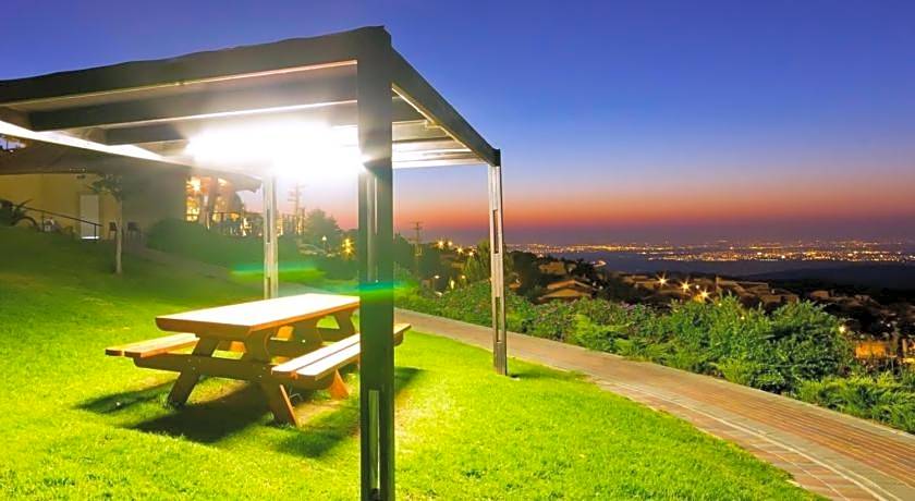 Shoresh Green Hills Hotel