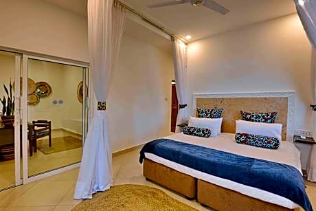 Suite with Lake View