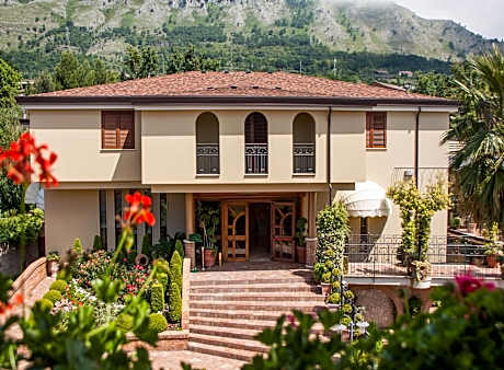 La Vigna Hotel