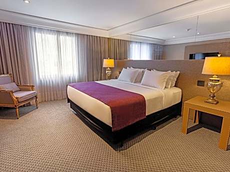 Presidential King Suite