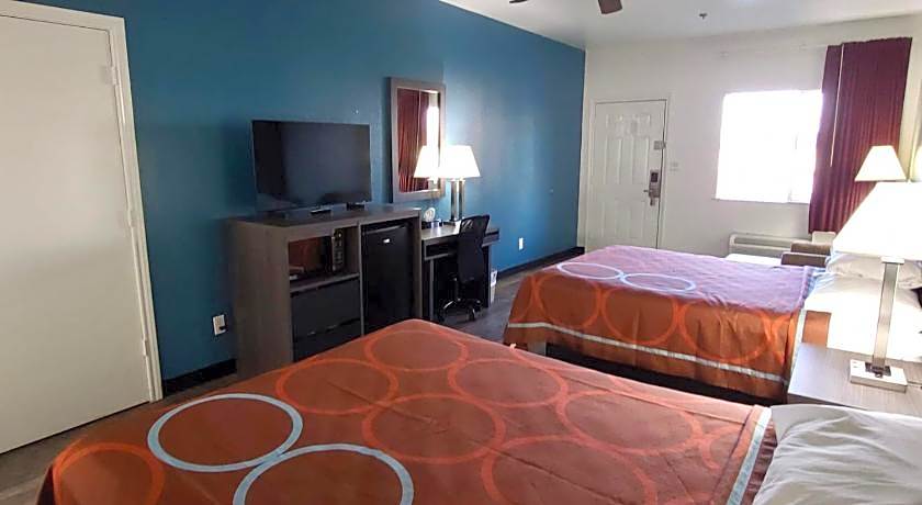 Scottish Inns & Suites Forney East Dallas TX
