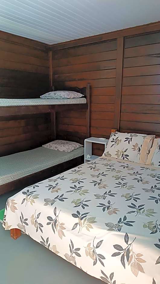 Pousada Sobre as Ondas - ILHA DO MEL - PR