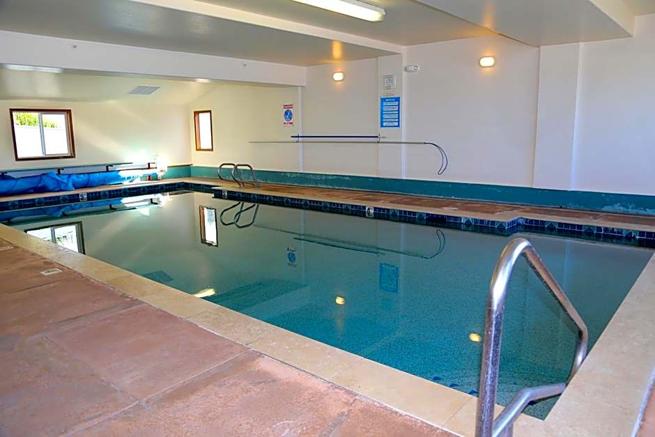 The Sandcastle Beachfront Hotel