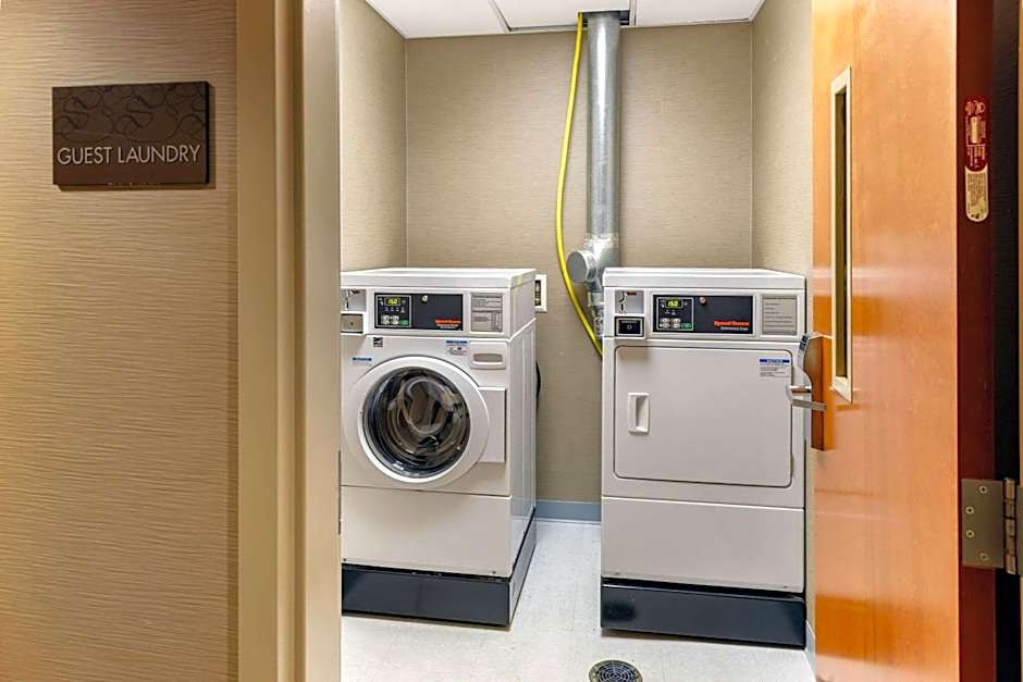 Comfort Suites Lancaster Amish Country