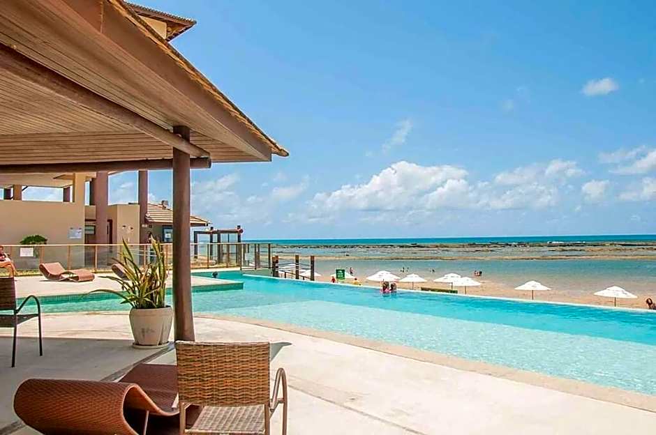 Barra Bali - Condomínio Pé na Areia Vista Mar