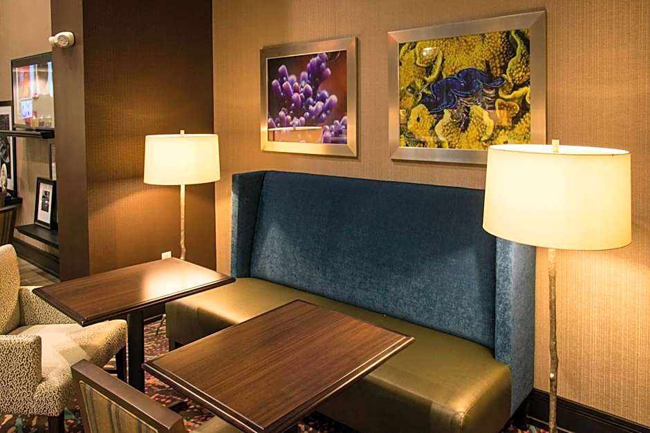 Hampton Inn By Hilton & Suites Gulfport