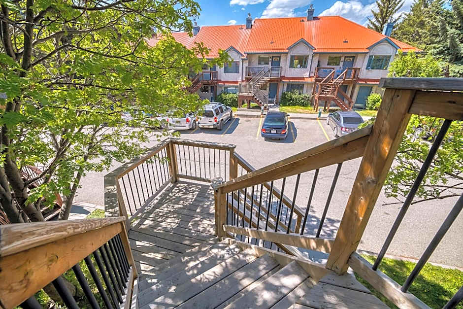 Bow Valley Chalets-Entire 2 King Bedrooms townhouse