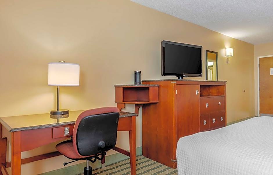 Best Western Plus Inn At Valley View