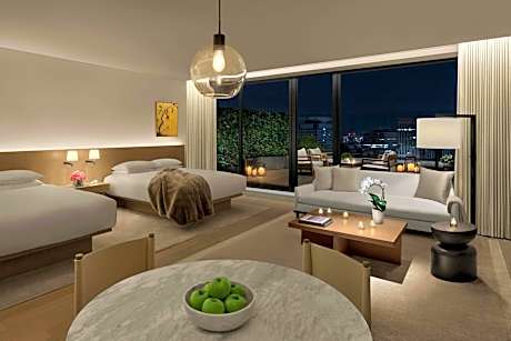 Loft Terrace, Guest room, 2 Queen, Balcony