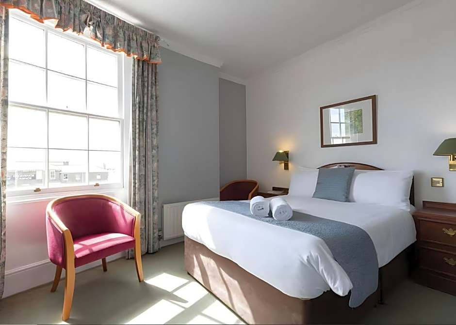 The Carlton Hotel