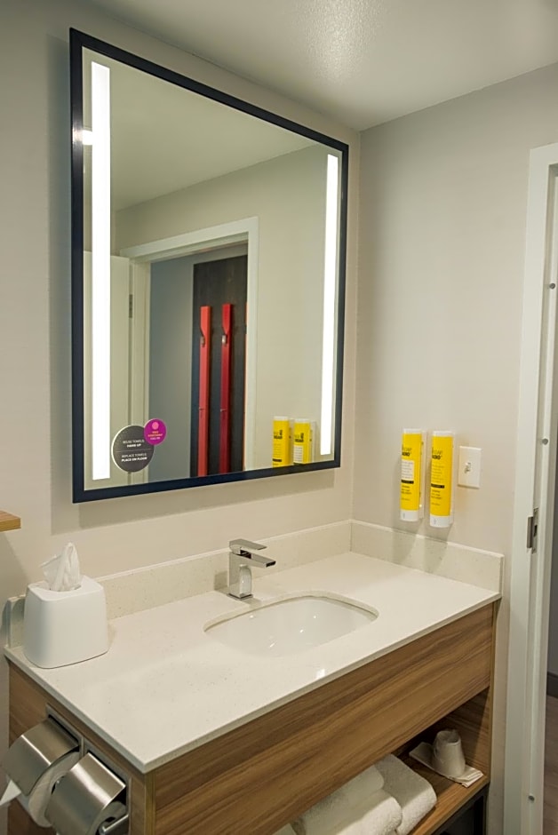 Tru By Hilton Cedar Rapids Westdale