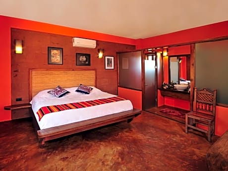 Double Room - King Bed