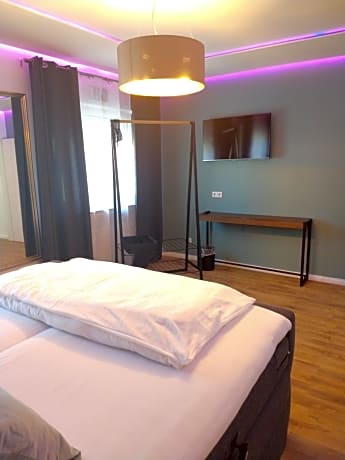 Standard Single Room with Shower