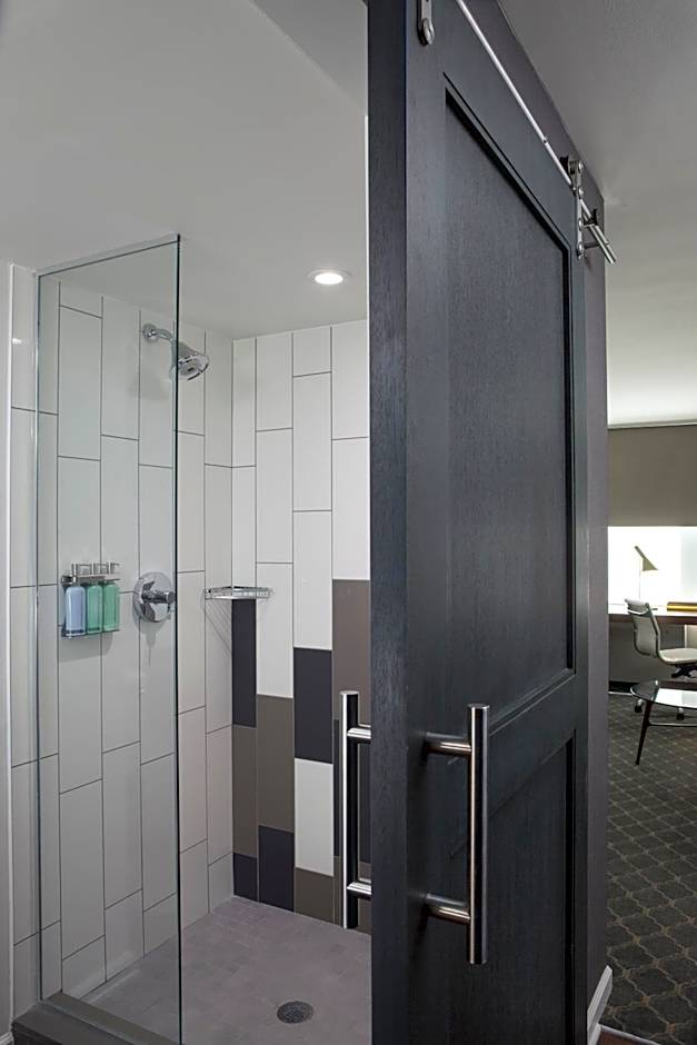 The Fifty Sonesta Hotel New York