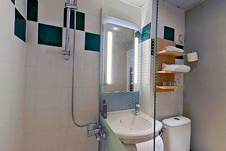 ibis Vannes