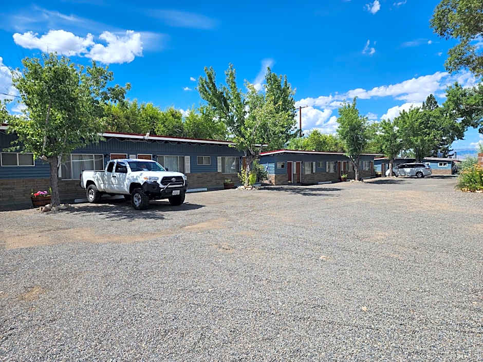Toiyabe Motel
