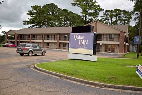 Value Inn - Livonia