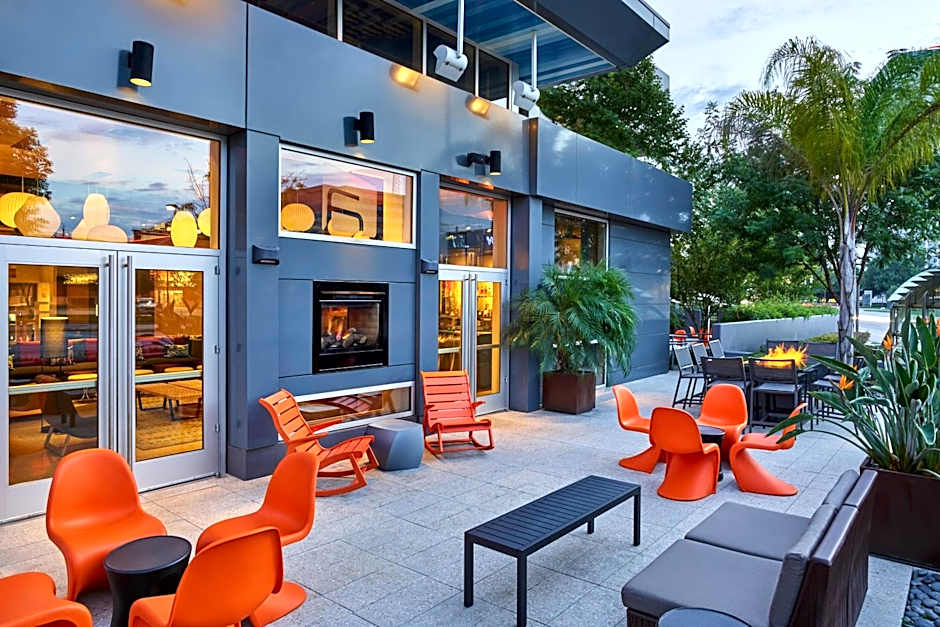 Aloft Houston By The Galleria