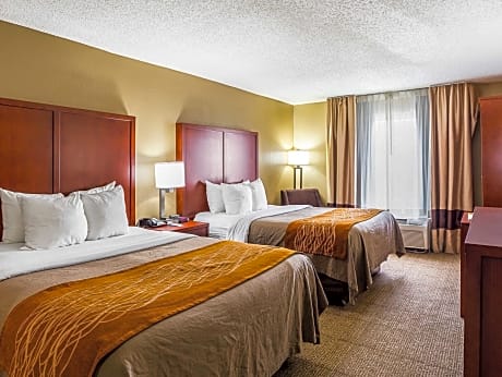 Double with 2 Double Beds
