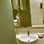 Everbright Ambon Hotel