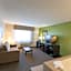 Sleep Inn & Suites Pleasant Hill - Des Moines