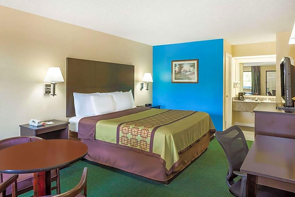 Days Inn by Wyndham Enterprise