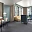 The Candler Hotel Atlanta, Curio Collection by Hilton
