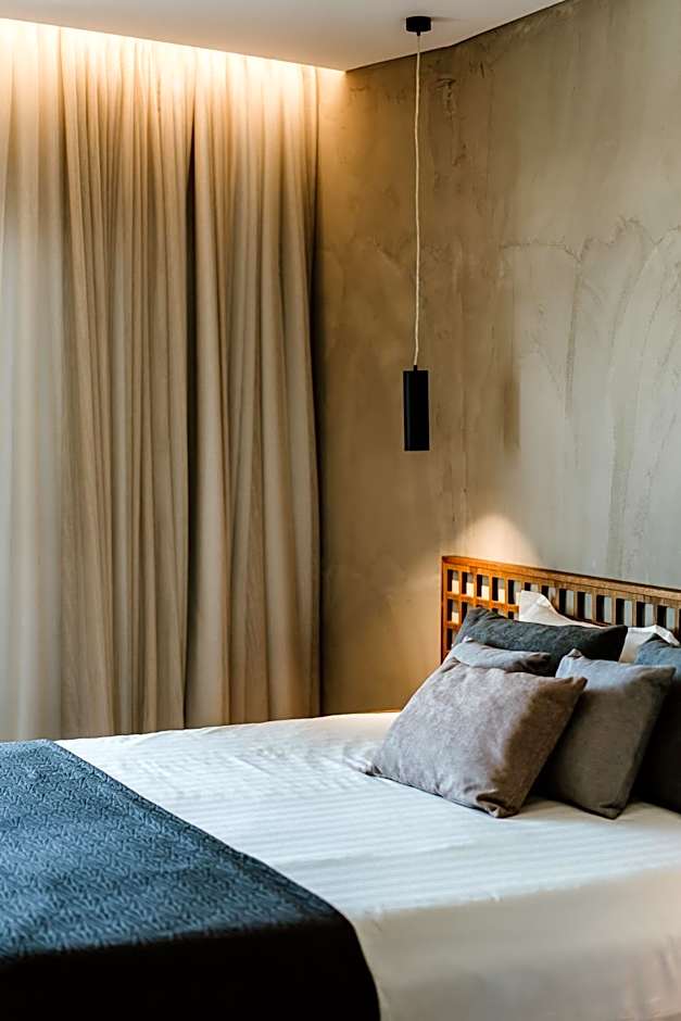 Cavo Zoe Seaside Hotel