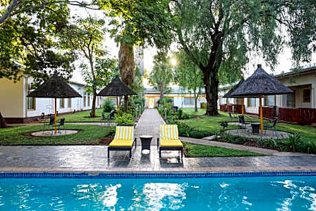 Cresta Botsalo Hotel