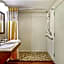 La Quinta Inn & Suites by Wyndham Williamsburg Historic Area