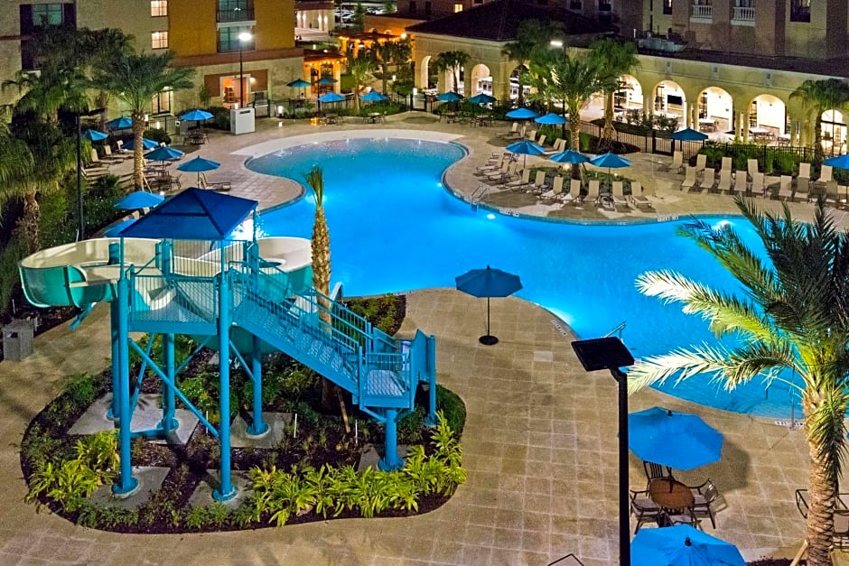 Homewood Suites by Hilton Orlando Flamingo Crossings