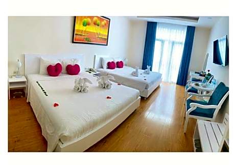 Deluxe Double Room with Two Double Beds