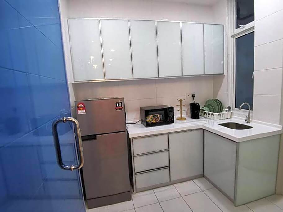 The Wave Kota Laksamana -Halal Friendly