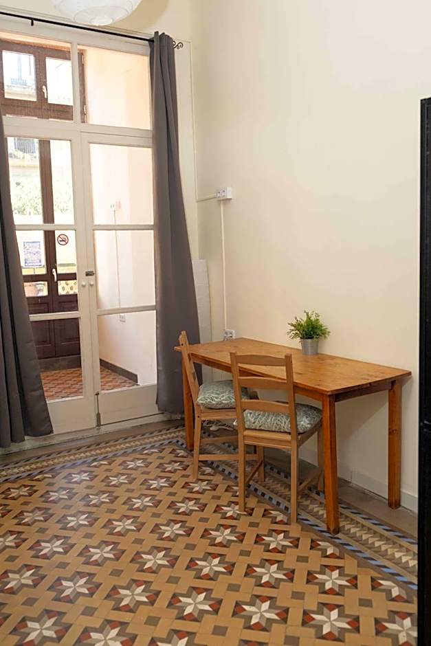 360 Hostel Barcelona Arts&Culture