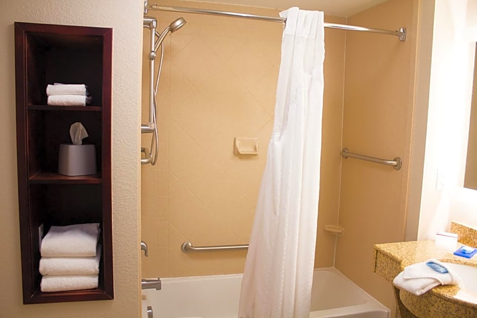 Holiday Inn Express West Jefferson, an IHG Hotel