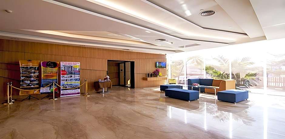 Goldenbay Hotel Bintulu