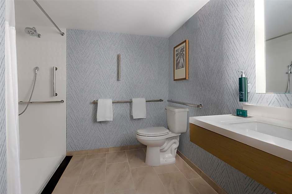 DoubleTree By Hilton Wilmington, Nc