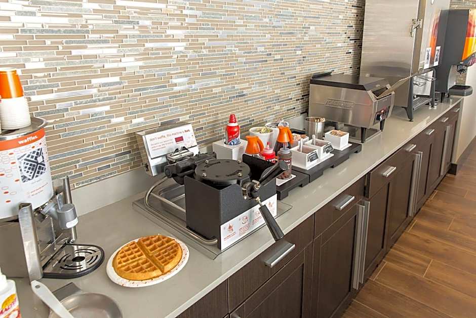 Hampton Inn By Hilton & Suites Dallas Downtown
