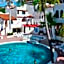 Capital O Pacific Paradise, Acapulco
