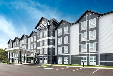 Microtel Inn & Suites by Wyndham Sudbury