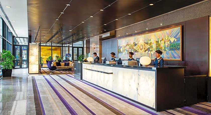 Emporium Suites By Chatrium