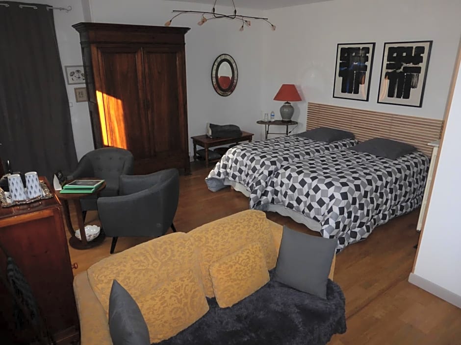 Chambre d'Hôtes Le Tilleul de Canac parking privé gratuit