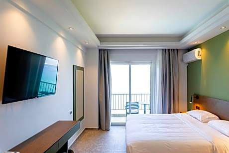 Superior Double Room with Sea View