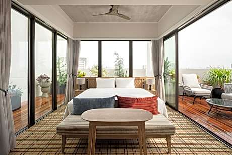 Executive Terrace Room King with Terrace and Open Air Bath