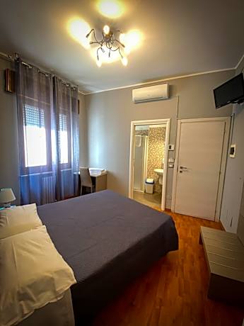 Economy Double or Twin Room