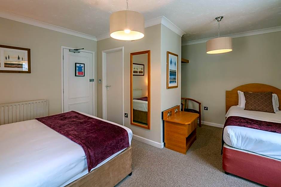 Avon Causeway Hotel