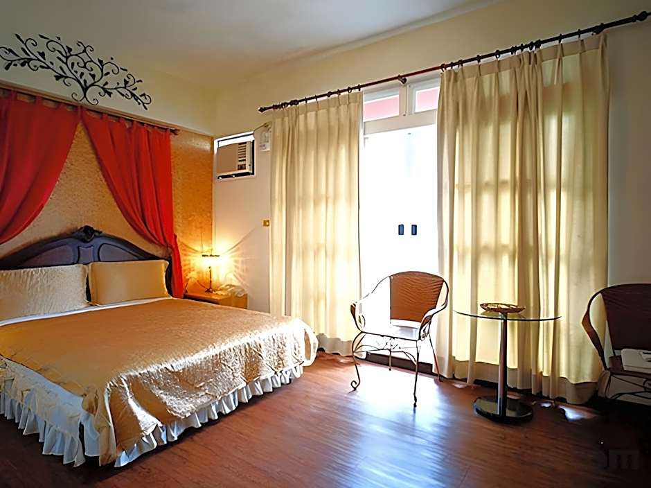 E E Home – Wujie, WV
